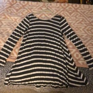 Long sleeve casual dress